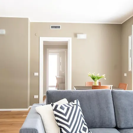 Green Living With Terrace & Garage By Ndp Rent-3
