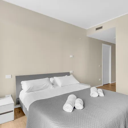 Green Living With Terrace & Garage By Ndp Rent-3