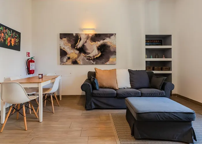 Easytopstay - Moscova Modern Apartment